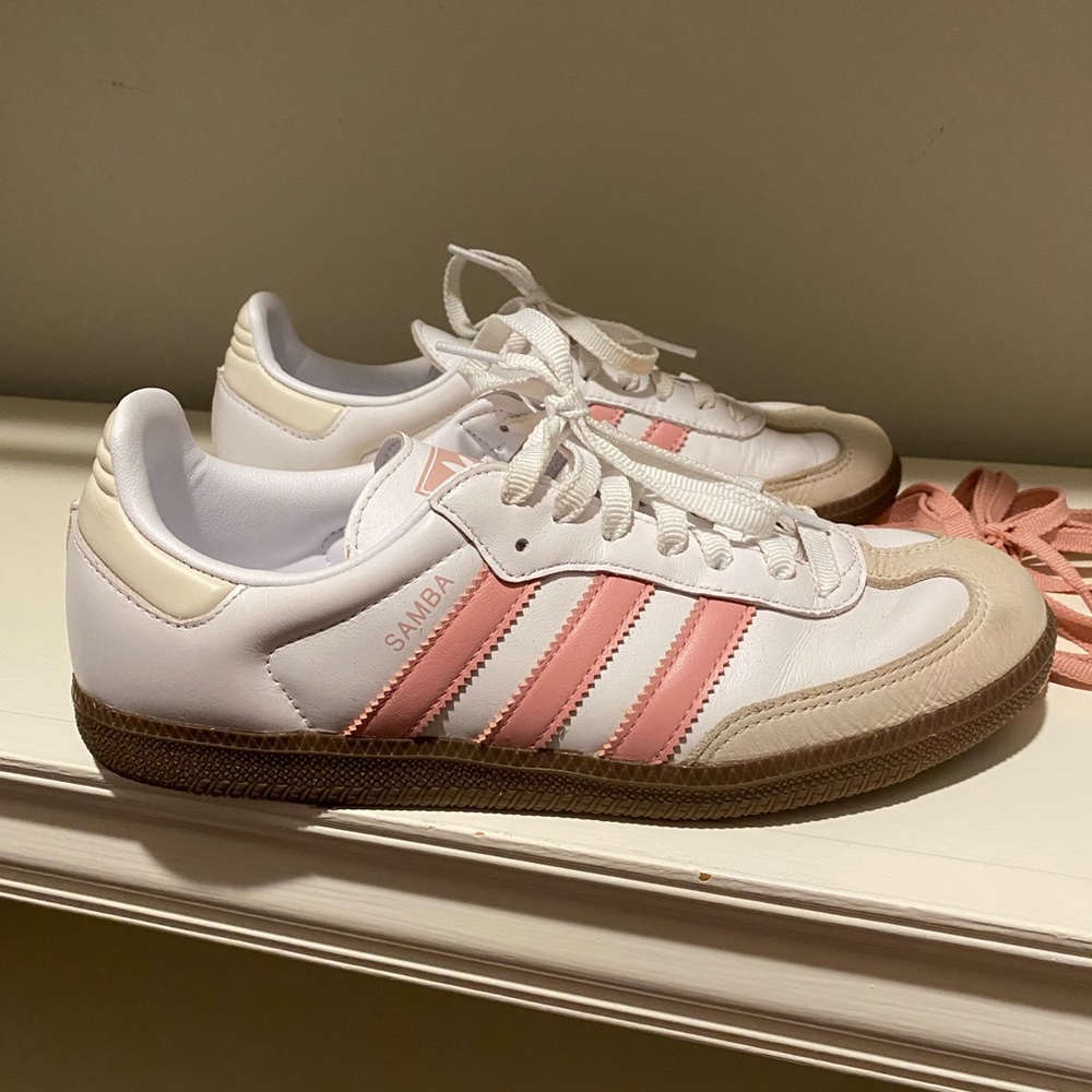 Adidas Women's Samba White and Pink Striped Sneakers size 8